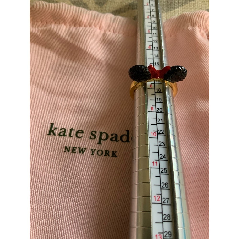 Kate Spade New York Gold Tone Minnie Mouse Ring Size 7.5" - Picture 3 of 3